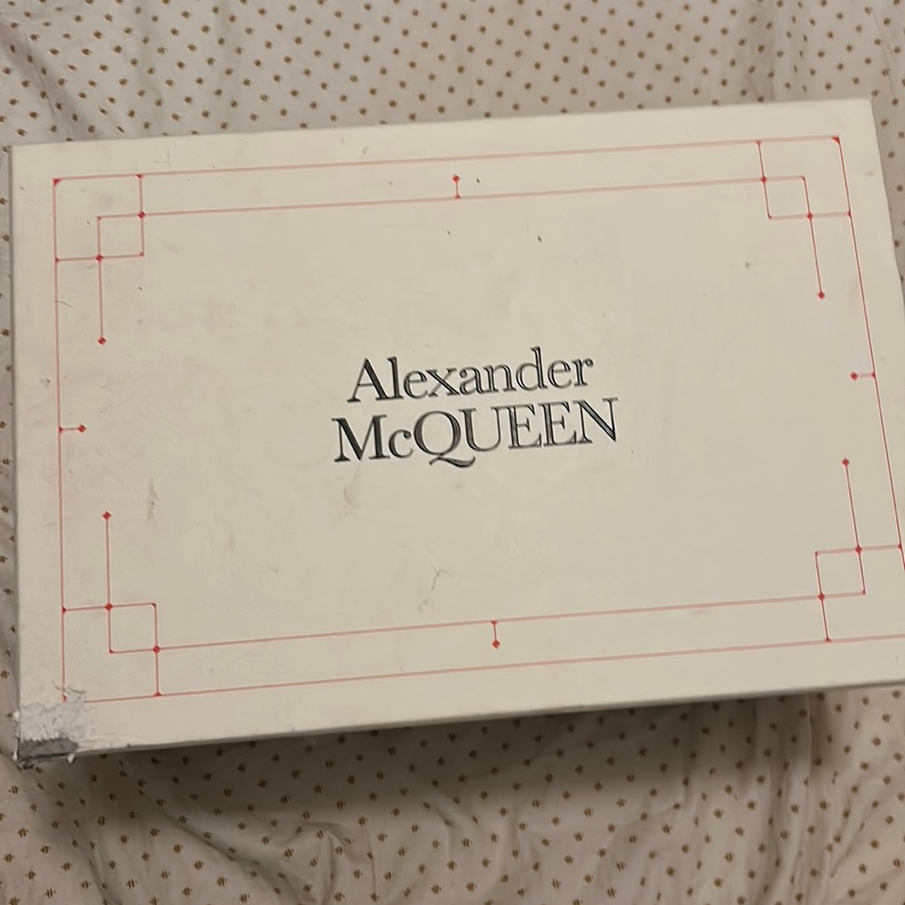 Alexander Mcqueens